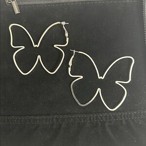 🆕 Lg Butterfly Earrings / Lg Hoop Butterfly Silver Plated Earrings